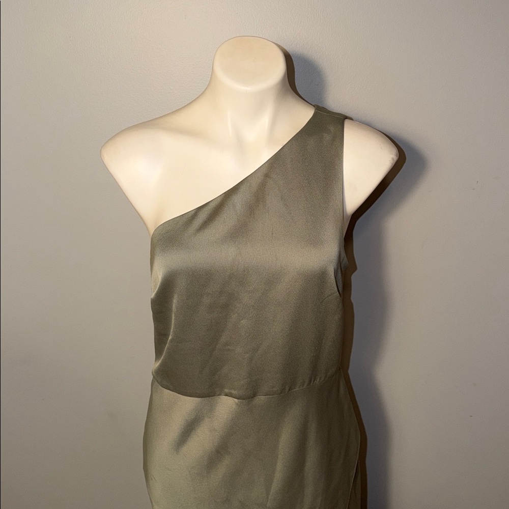 BHLDN Ladies NWT Dylan Stretch Satin One-Shoulder Leg Slit Maxi Dress. Size 12. - Picture 3 of 13